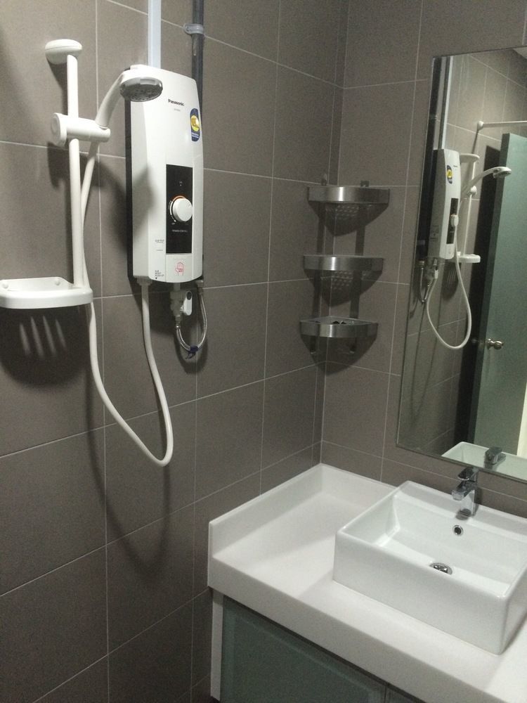 Summer Suite Express By Subhome Kuala Lumpur Ngoại thất bức ảnh
